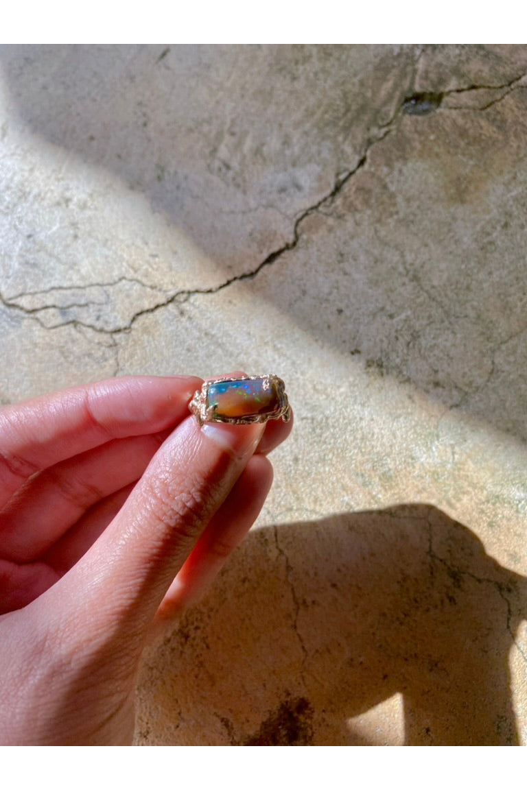 Irradiate Ring - Gold/Size Q