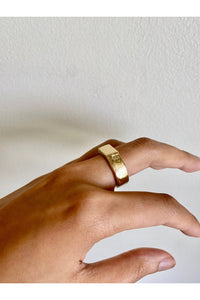 Melting Away Ring - Gold