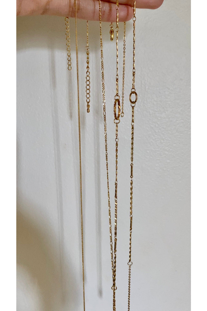 Minimal Chain Necklaces